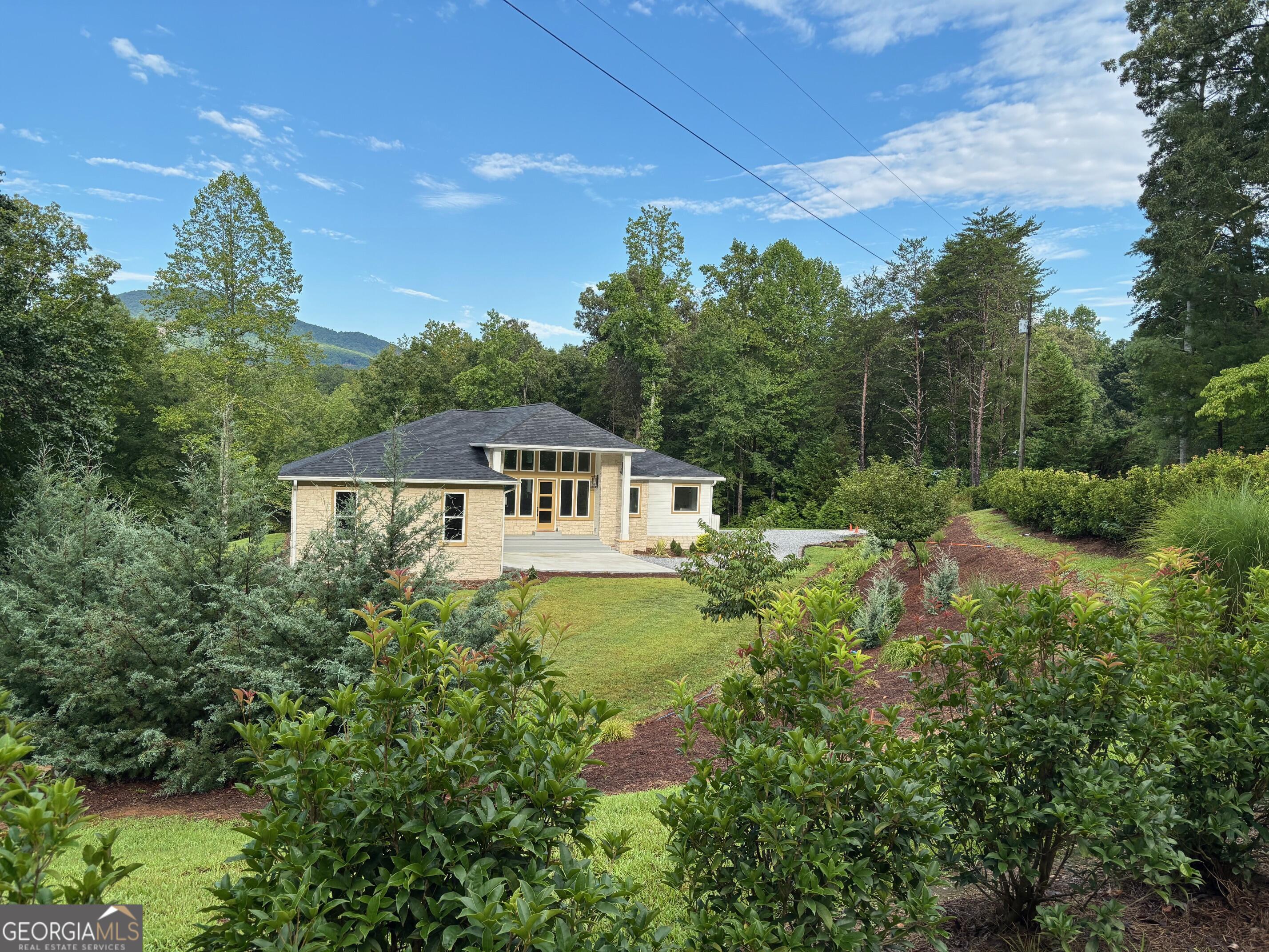 2125 Goat Neck RD