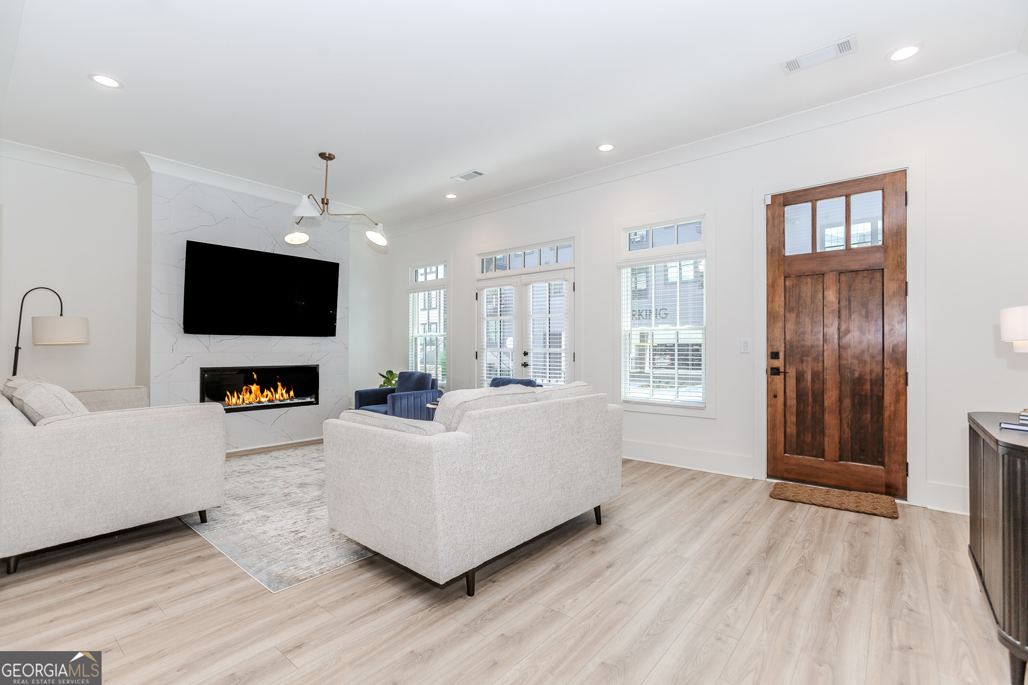 338 Sugarview RD