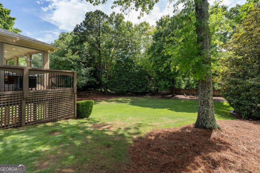 Photo of 46 Lakecrest Circle, Suwanee, GA 30024 (MLS # 10773319)