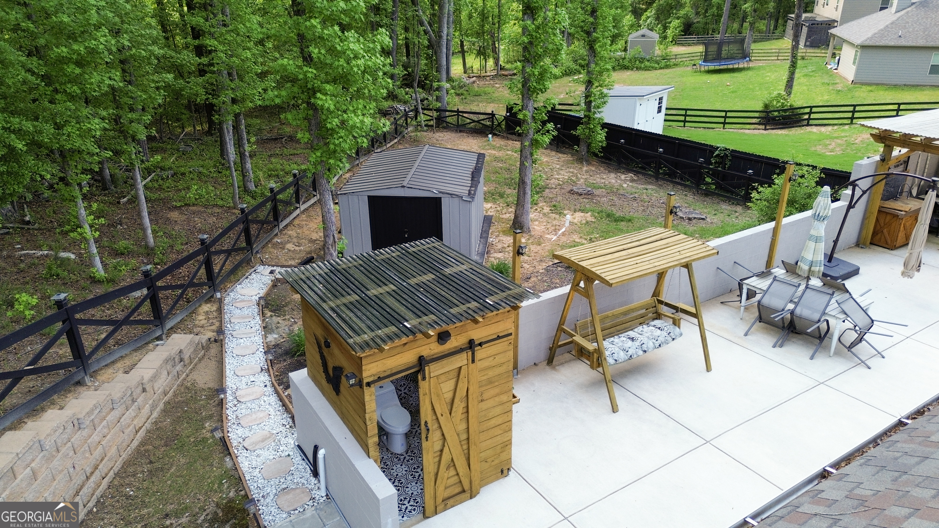 27 Creekside DR