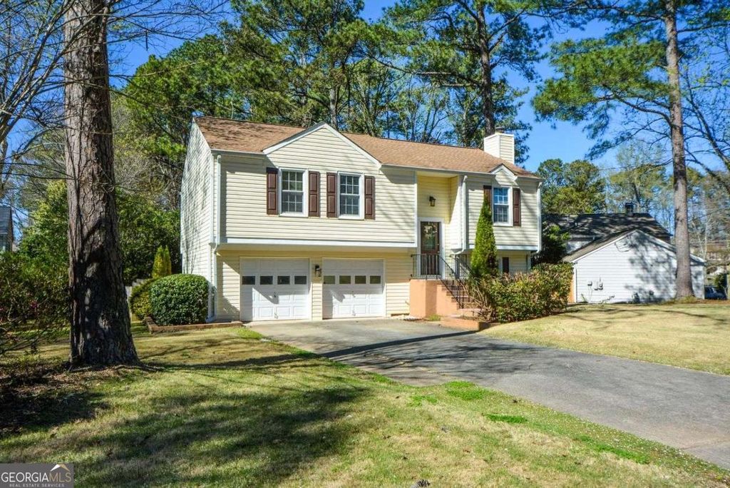 Photo of 115 Arborfield Way, Alpharetta, GA 30022 (MLS # 10742492)