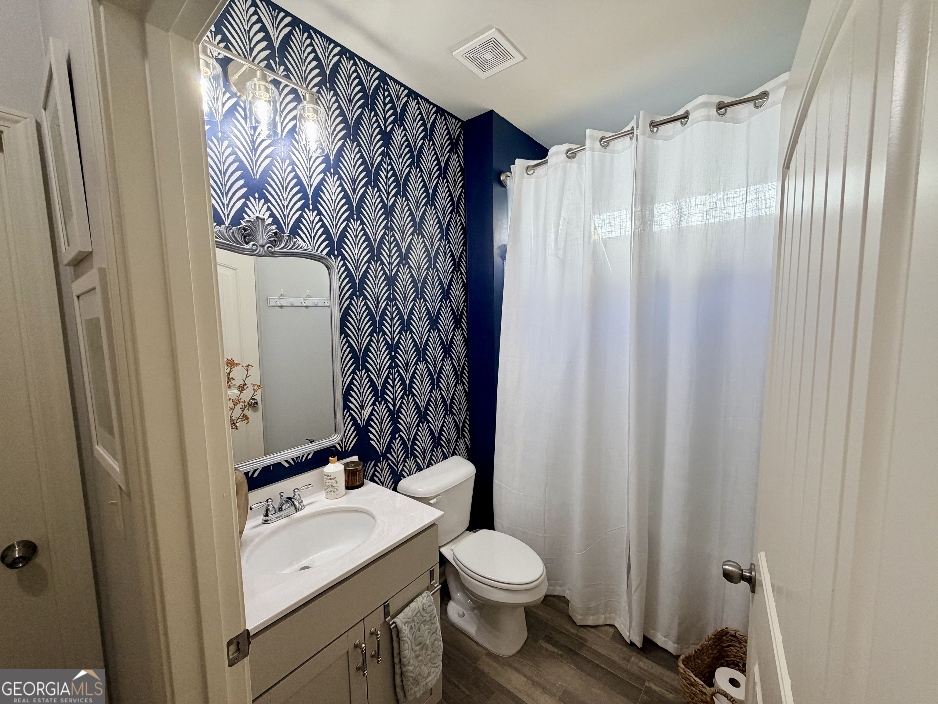 311 Eagles Bluff WAY