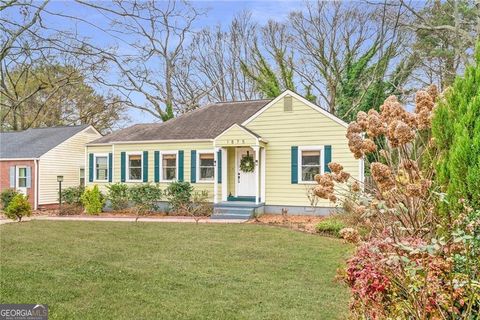 Photo of 1875 Sylvan Ridge Drive SW, Atlanta, GA 30310 (MLS # 10670404)