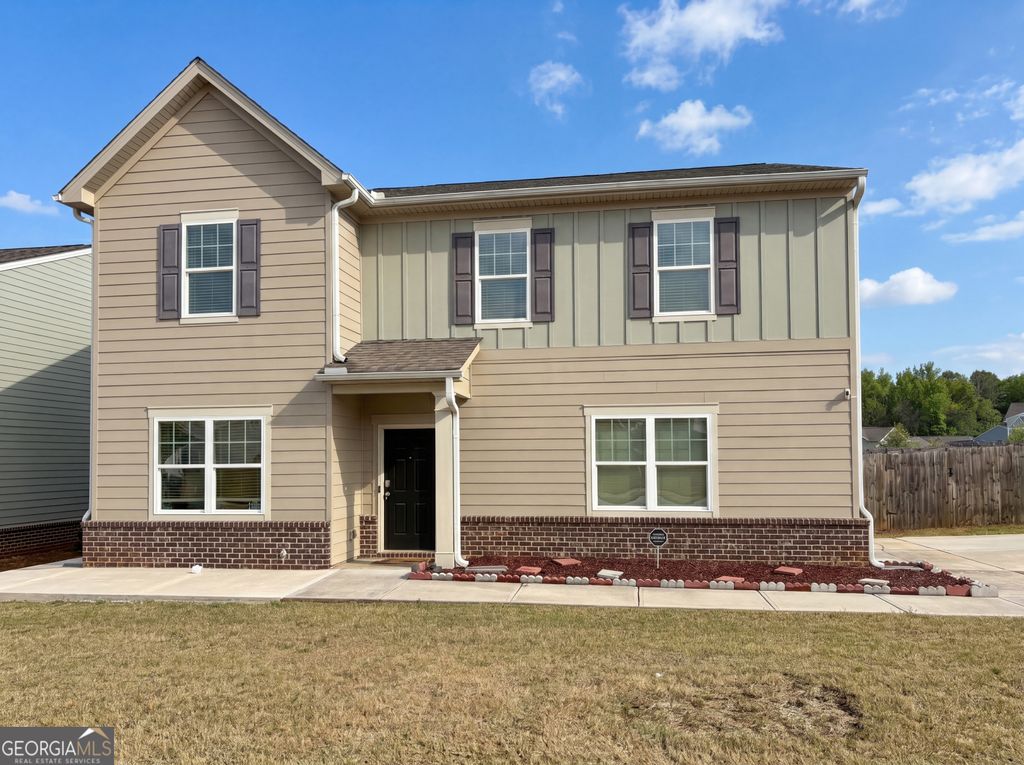 Photo of 15 Regal Lane, Covington, GA 30016 (MLS # 10753315)