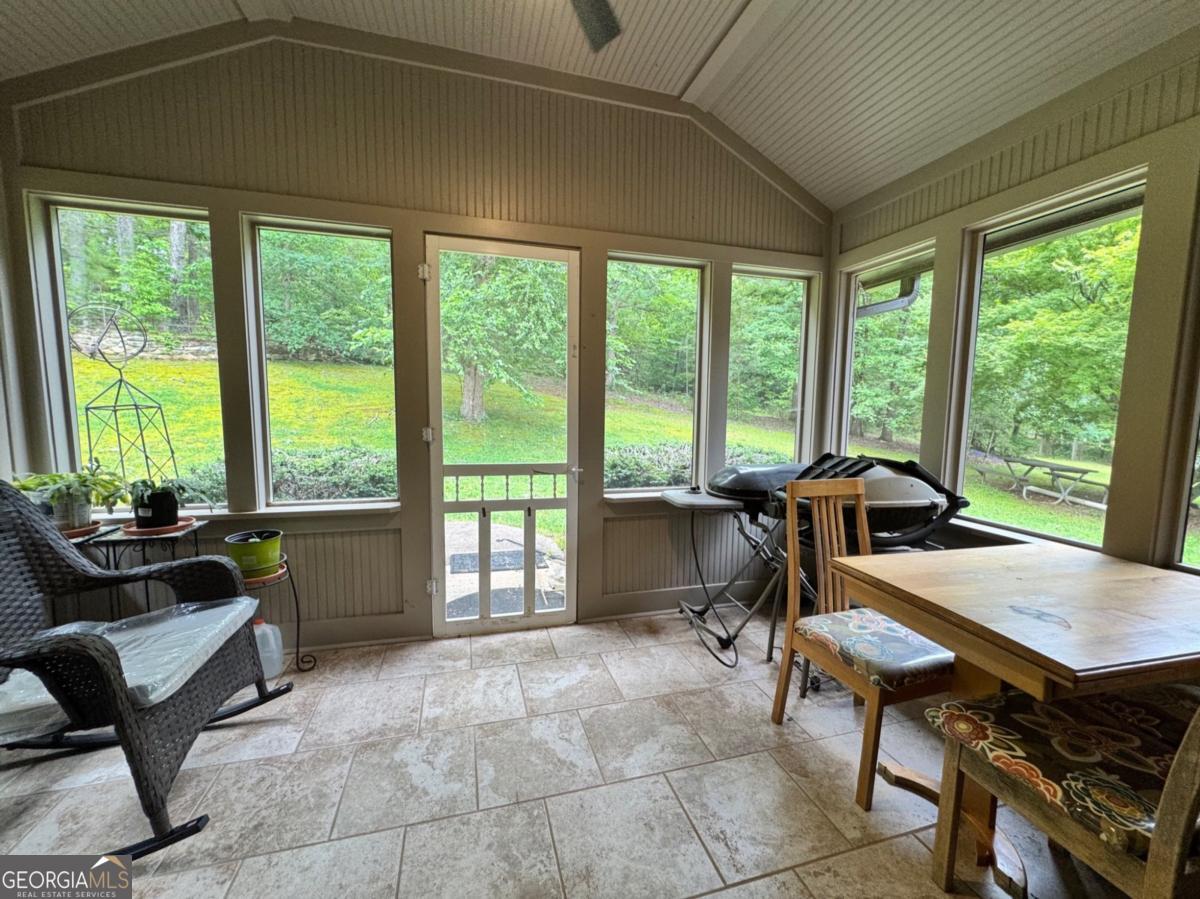 Dawson Cove - No HOA - Residential