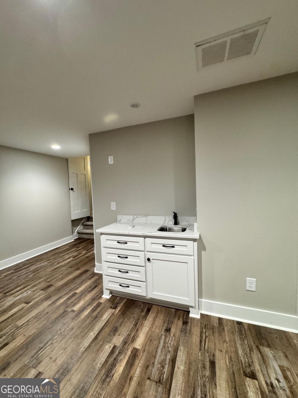 Dawson Cove - No HOA - Residential