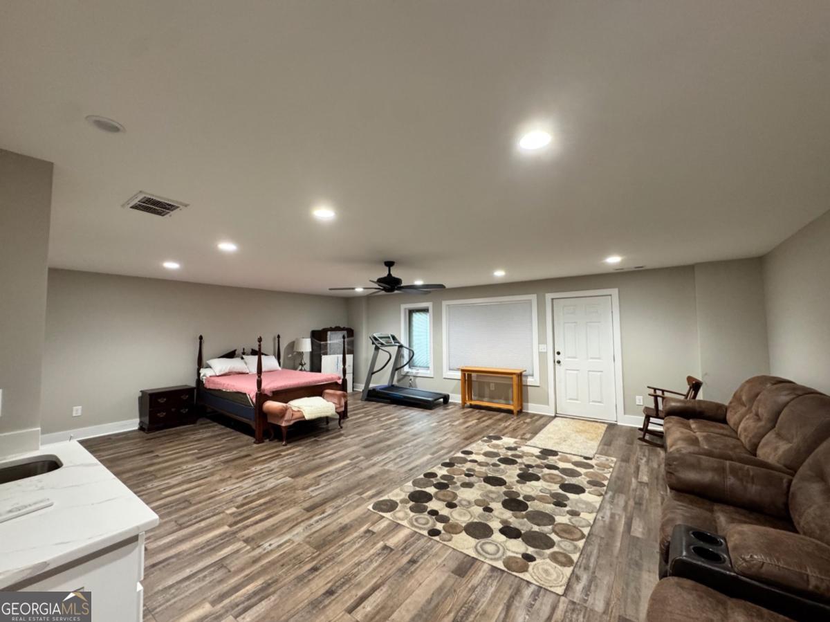 Dawson Cove - No HOA - Residential
