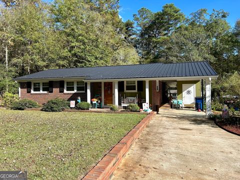 A home in Elberton