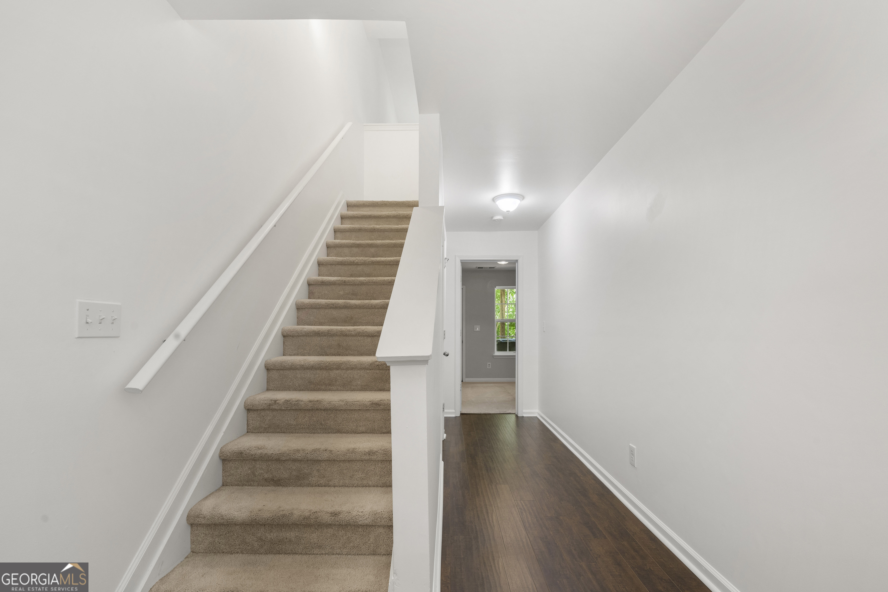 6750 Blackstone PL 6