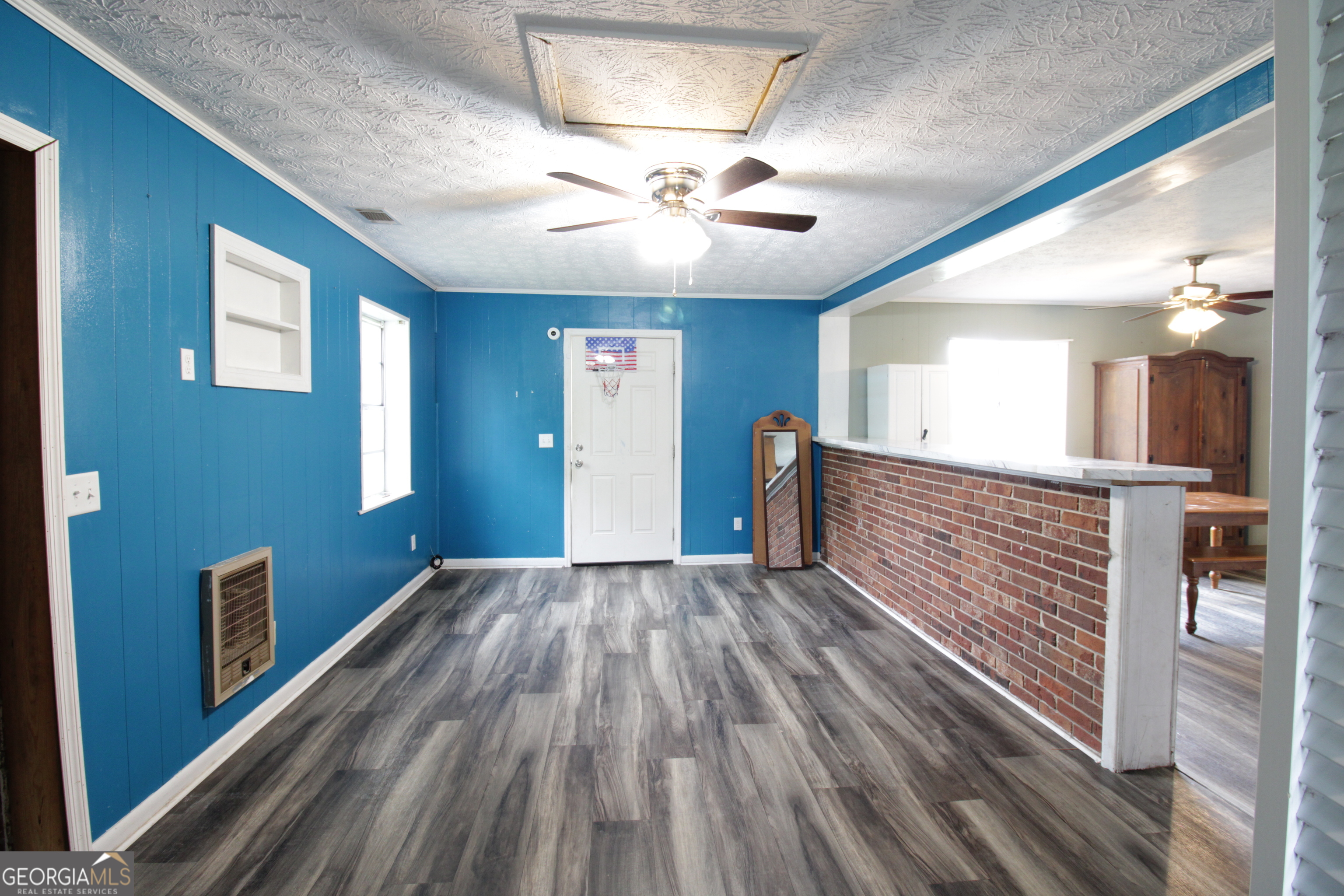 136 Morris DR