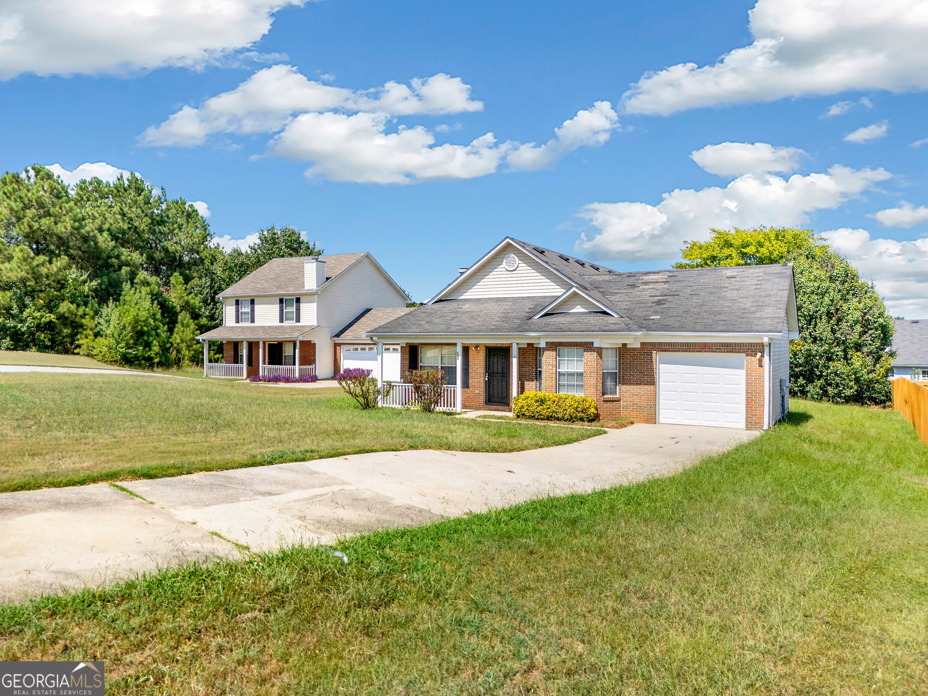 247 Marsh Glen DR