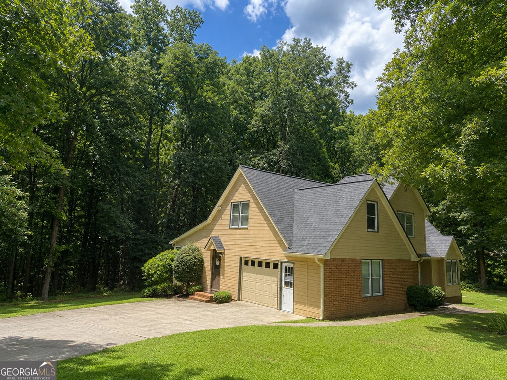 Photo of 185 Briar Patch Road, Covington, GA 30014 (MLS # 10810218)