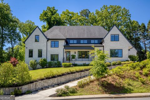 Photo of 840 Kenry Court NE, Atlanta, GA 30342 (MLS # 10767452)