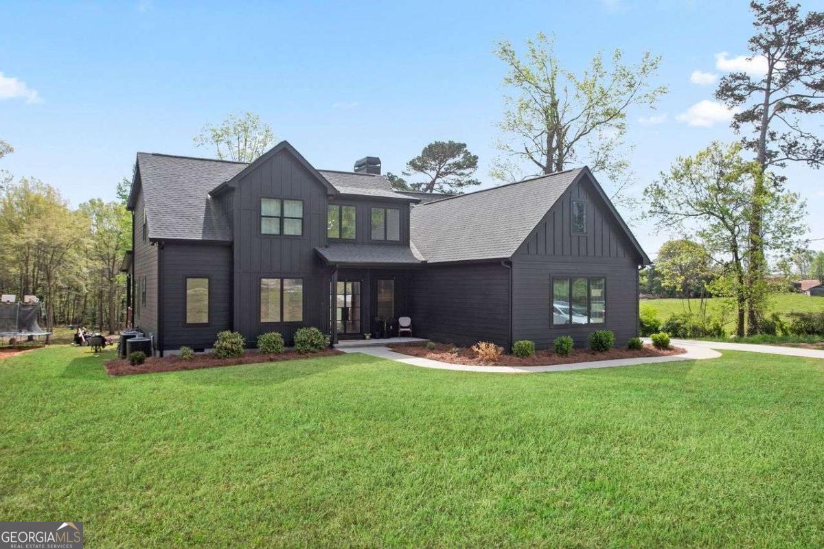 2693 Glenn Jackson RD