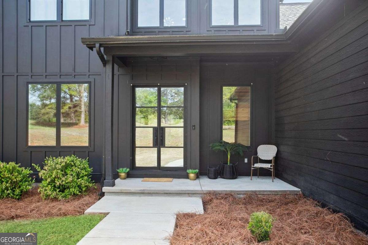 2693 Glenn Jackson RD