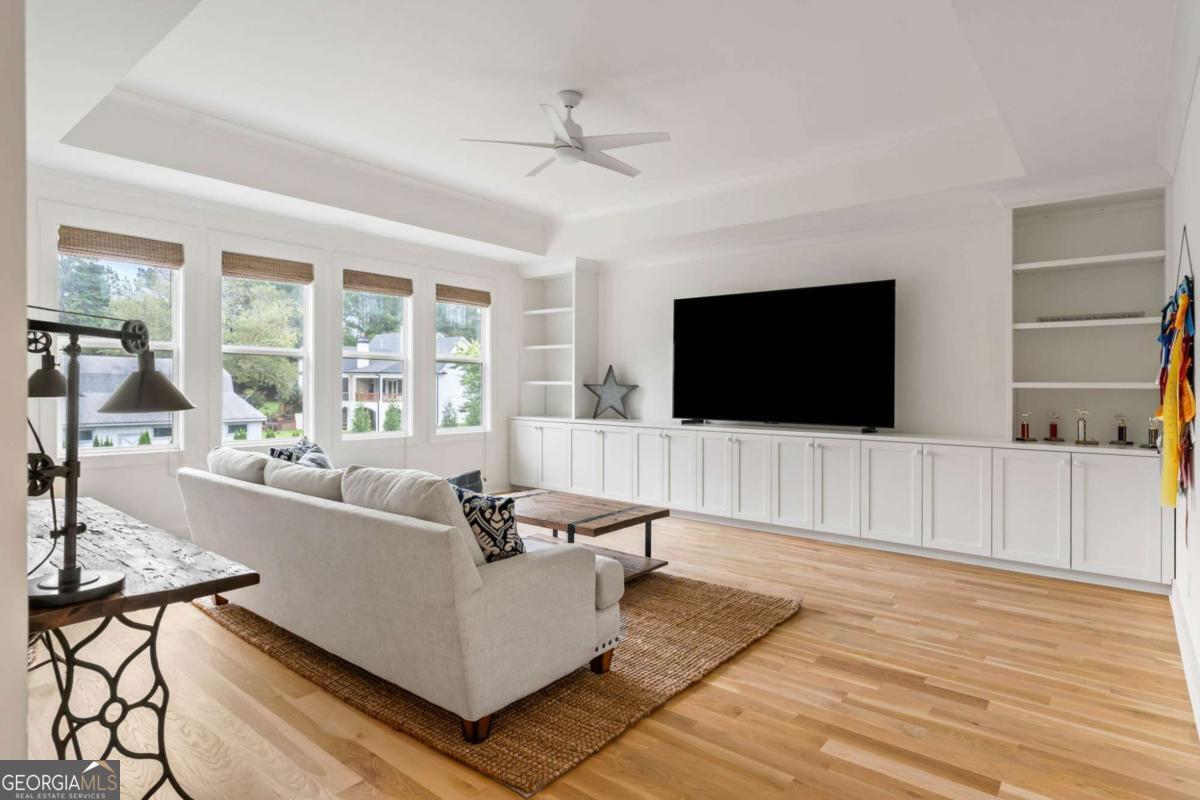 Nix Crossing - Residential