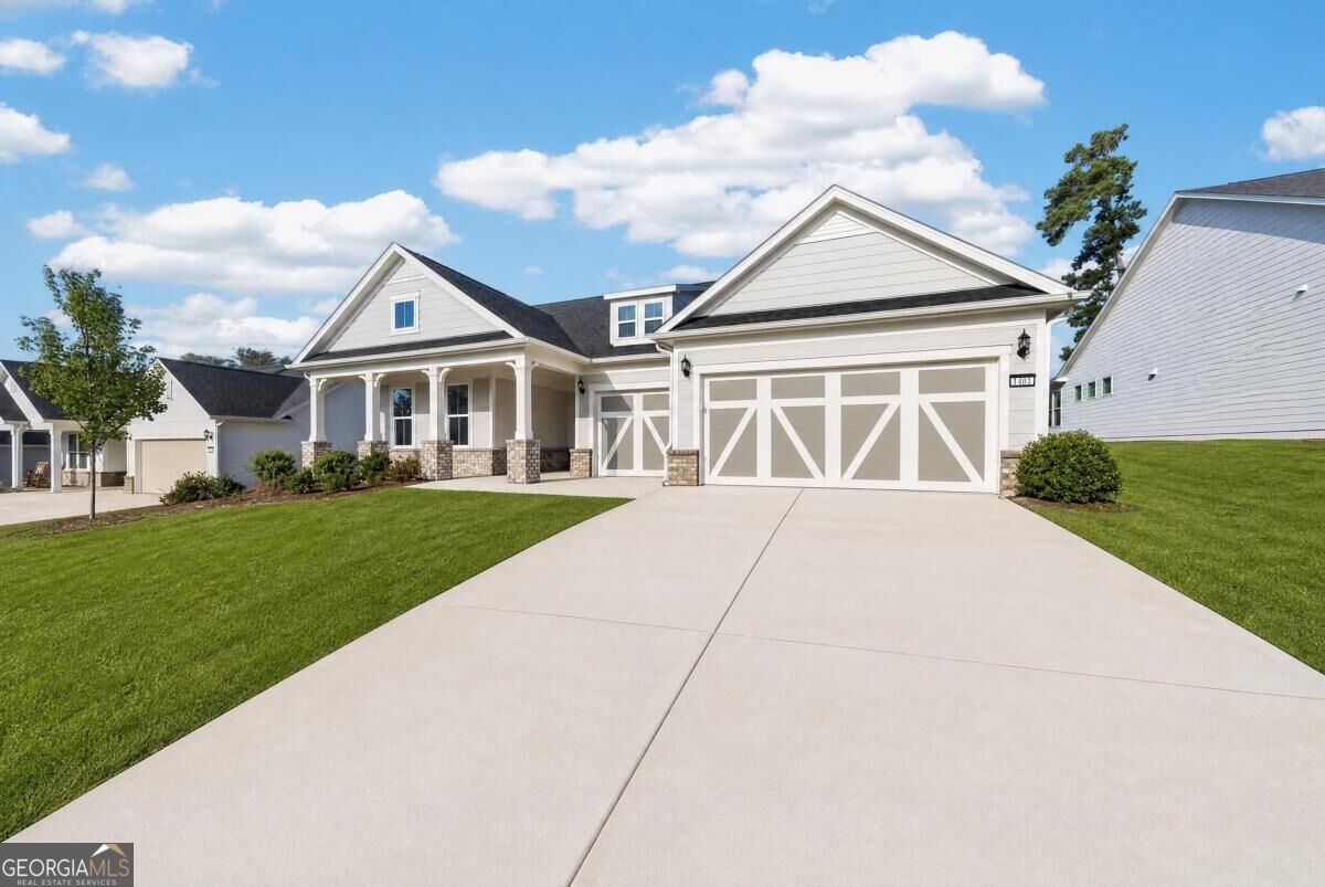 1403 Canoe DR