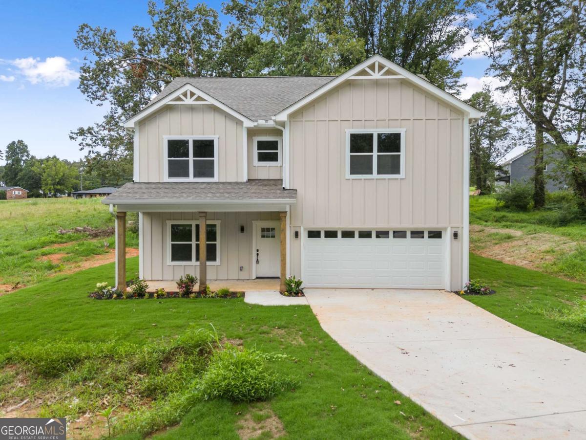 220 HARDMAN RD