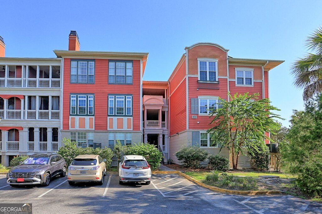 Photo of 2432 Whitemarsh Way, Savannah, GA 31410 (MLS # 10852840)