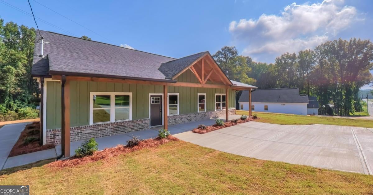 1116 Whispering Hills DR