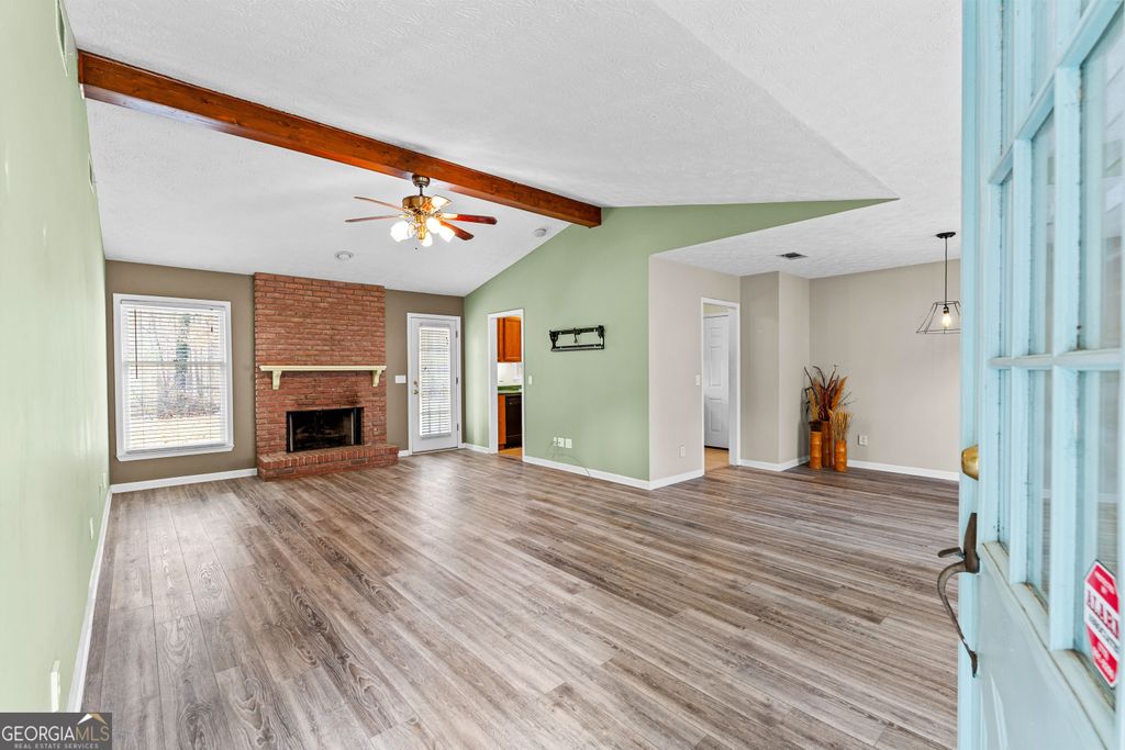 Photo of 18 Eastwood Drive, Newnan, GA 30265 (MLS # 10648896)