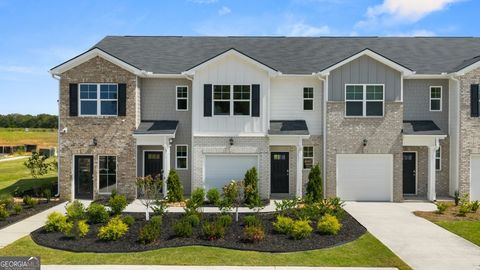 Photo of 121 Kenmore Circle, Perry, GA 31069 (MLS # 10636393)