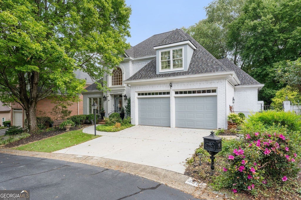 Photo of 4581 Fountain Drive NE, Marietta, GA 30067 (MLS # 10854289)