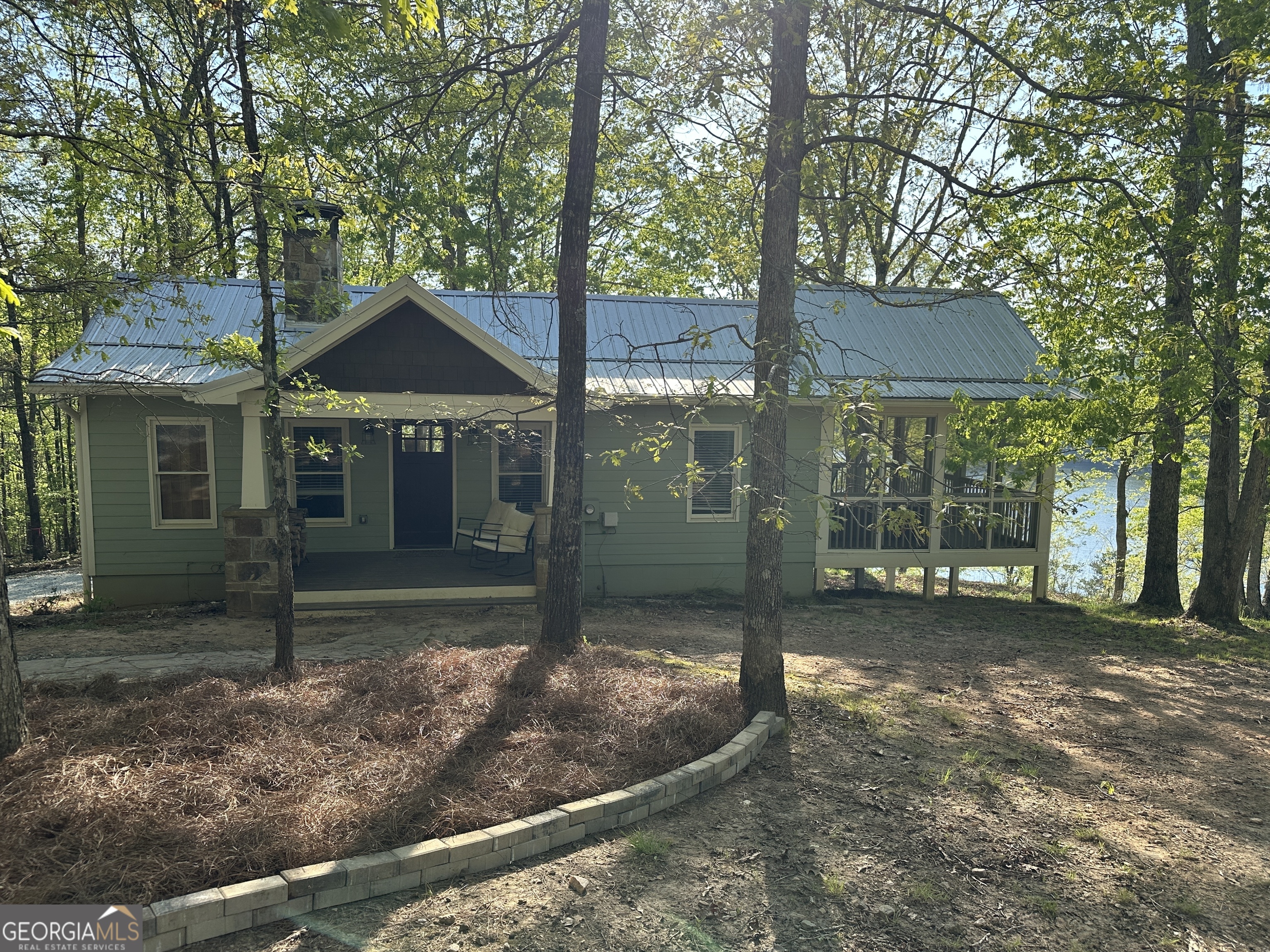 3365 Hall DR