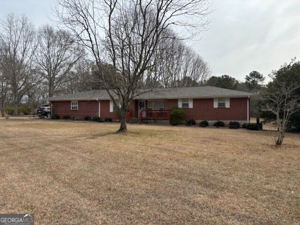 Photo of 2215 Oak Hill Rd, Covington, GA 30016 (MLS # 10762105)