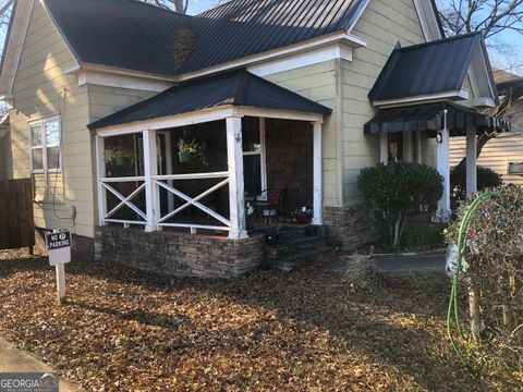 A home in Barnesville