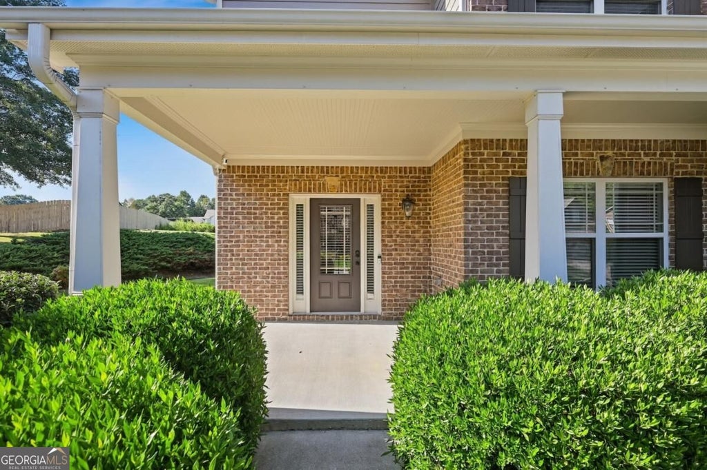Photo of 2244 Mayors Way, Buford, GA 30519 (MLS # 10847448)