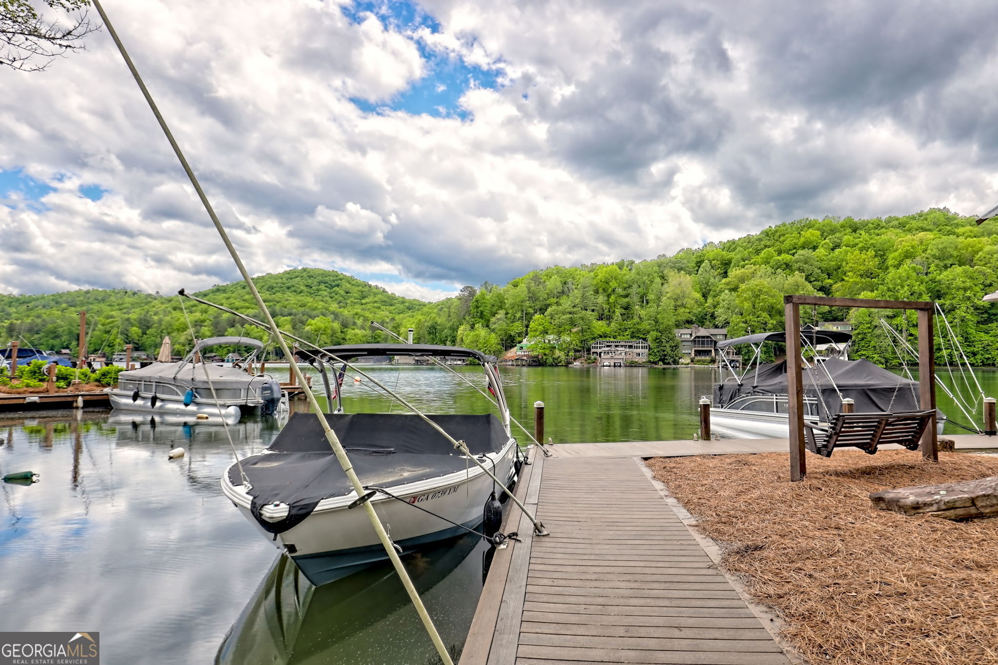 Clayton, Georgia 30525, United States, 5 Bedrooms Bedrooms, ,4 BathroomsBathrooms,Residential,Pending,126259