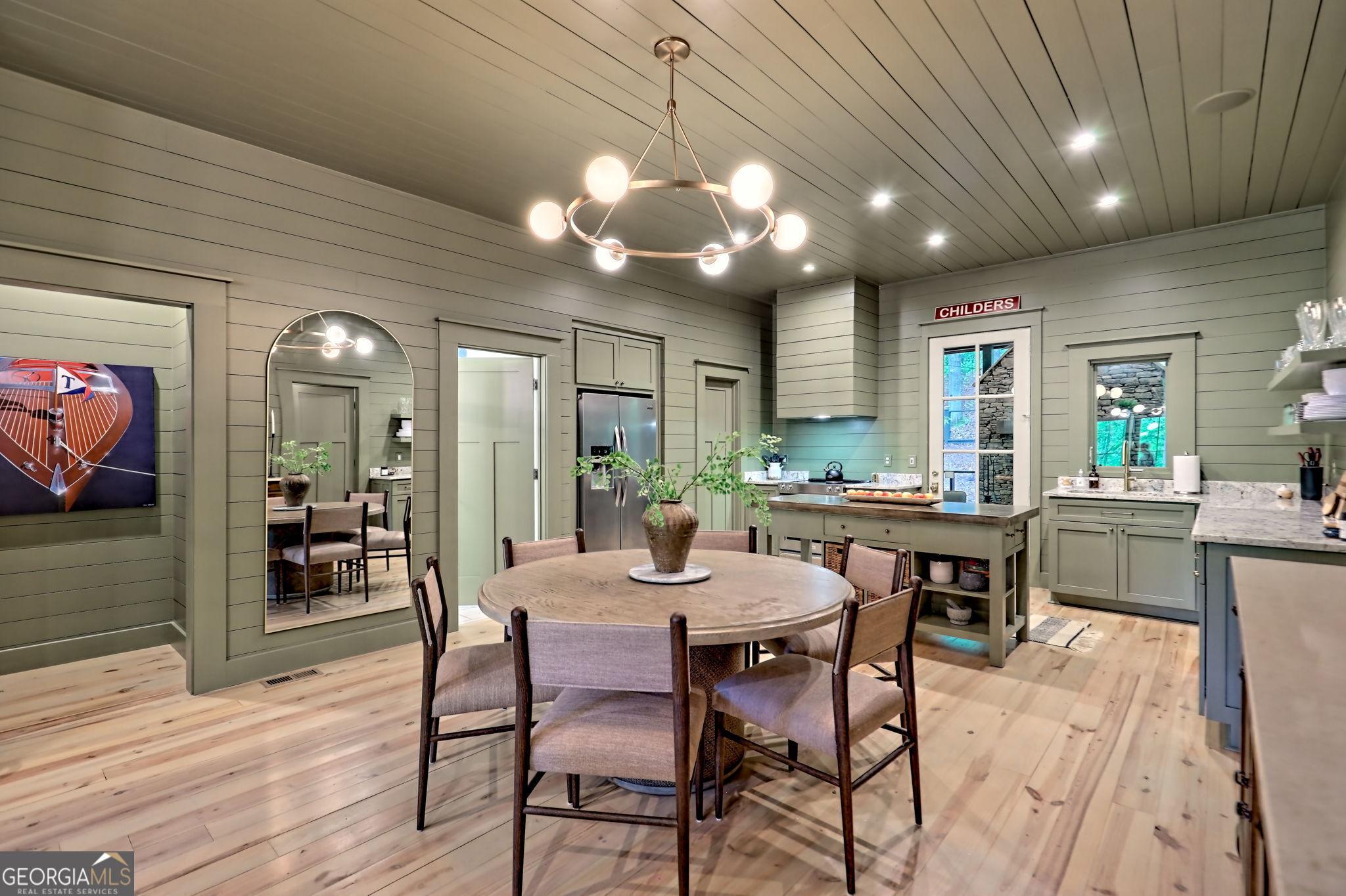 Clayton, Georgia 30525, United States, 5 Bedrooms Bedrooms, ,4 BathroomsBathrooms,Residential,Pending,126259