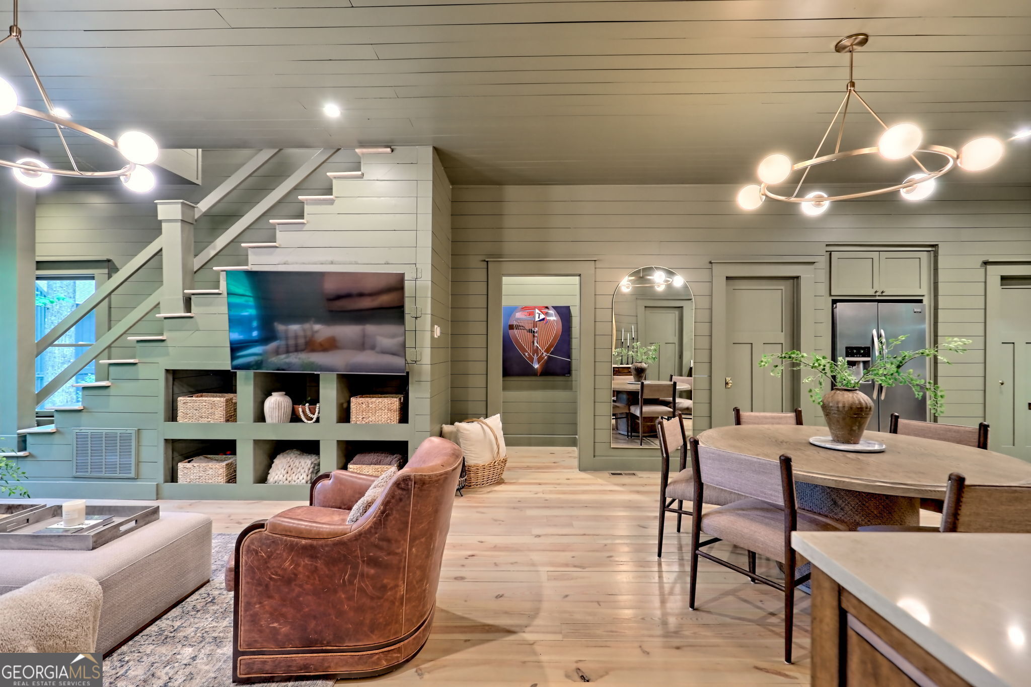 Clayton, Georgia 30525, United States, 5 Bedrooms Bedrooms, ,4 BathroomsBathrooms,Residential,Pending,126259