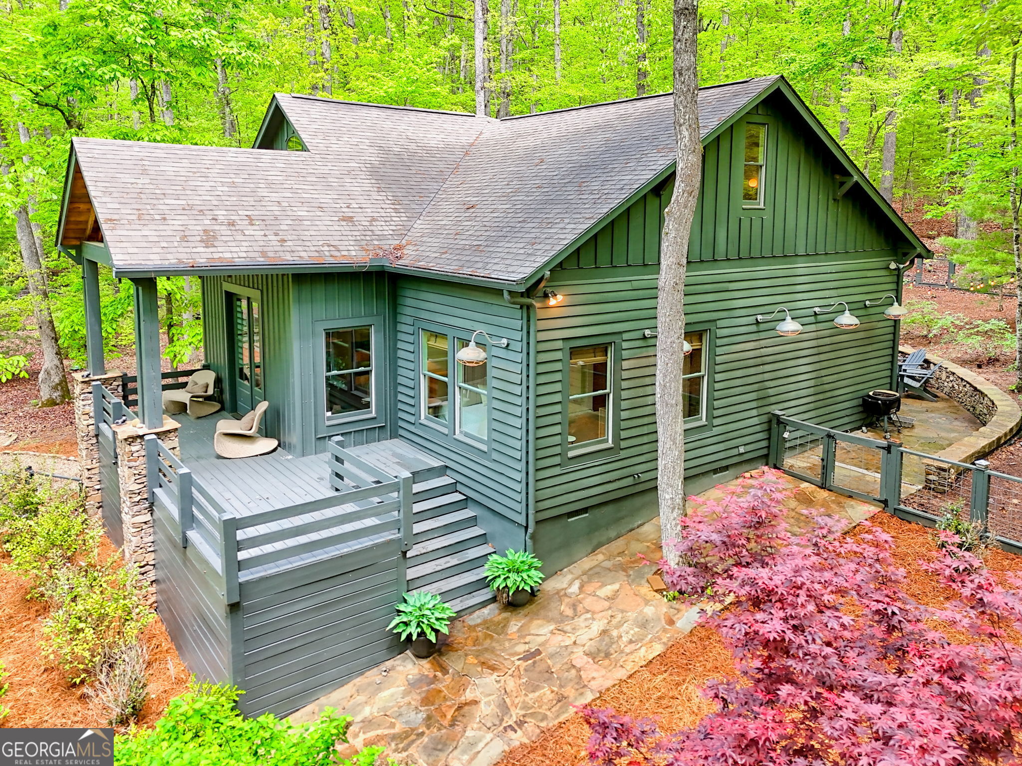 Clayton, Georgia 30525, United States, 5 Bedrooms Bedrooms, ,4 BathroomsBathrooms,Residential,Pending,126259