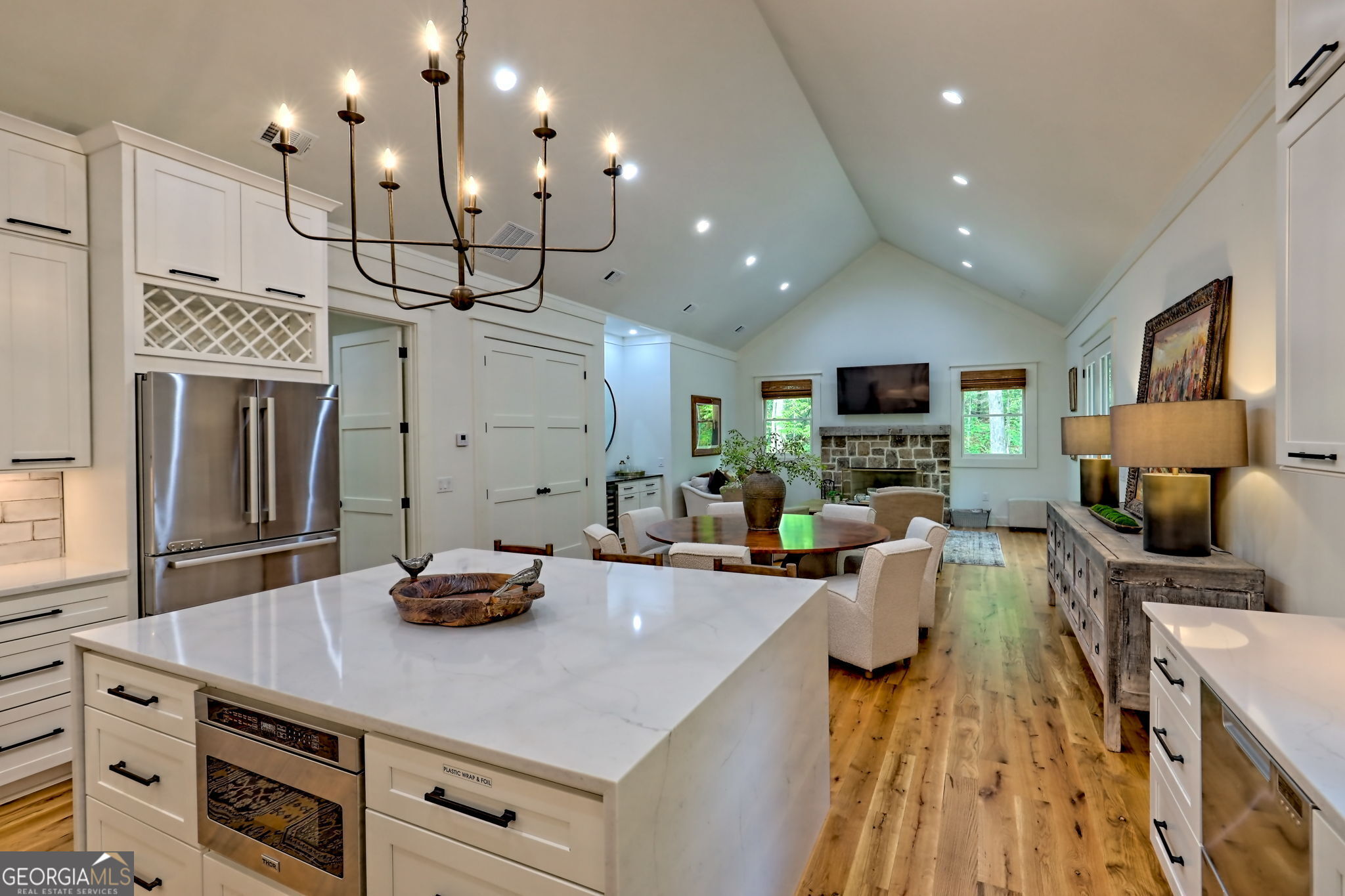 Clayton, Georgia 30525, United States, 5 Bedrooms Bedrooms, ,4 BathroomsBathrooms,Residential,Pending,126259