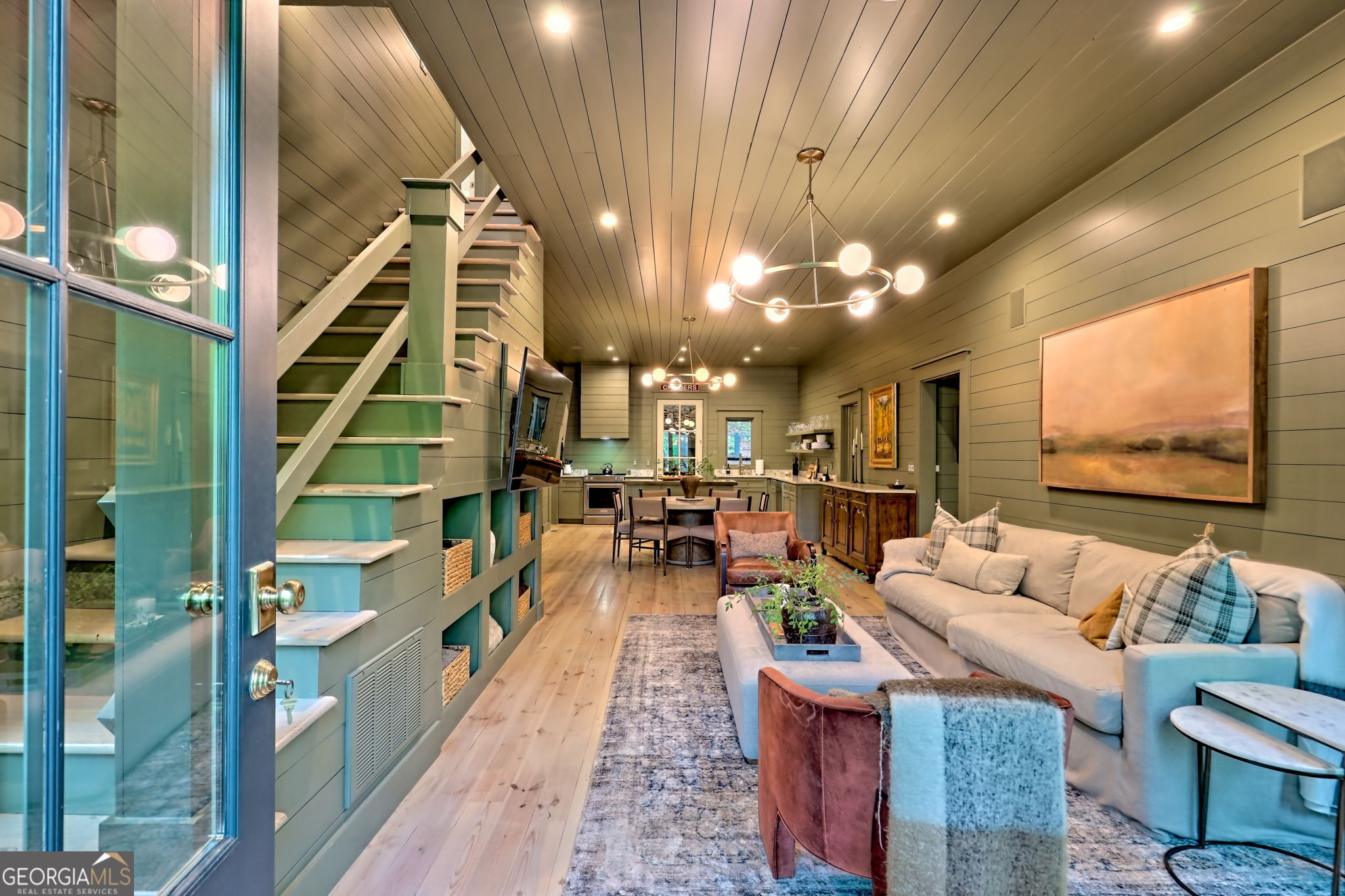 Clayton, Georgia 30525, United States, 5 Bedrooms Bedrooms, ,4 BathroomsBathrooms,Residential,Pending,126259