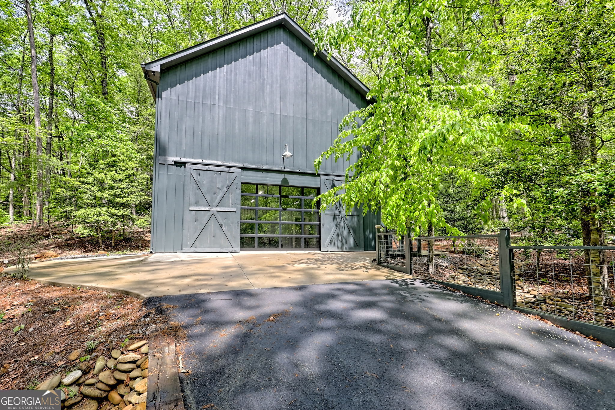 Clayton, Georgia 30525, United States, 5 Bedrooms Bedrooms, ,4 BathroomsBathrooms,Residential,Pending,126259