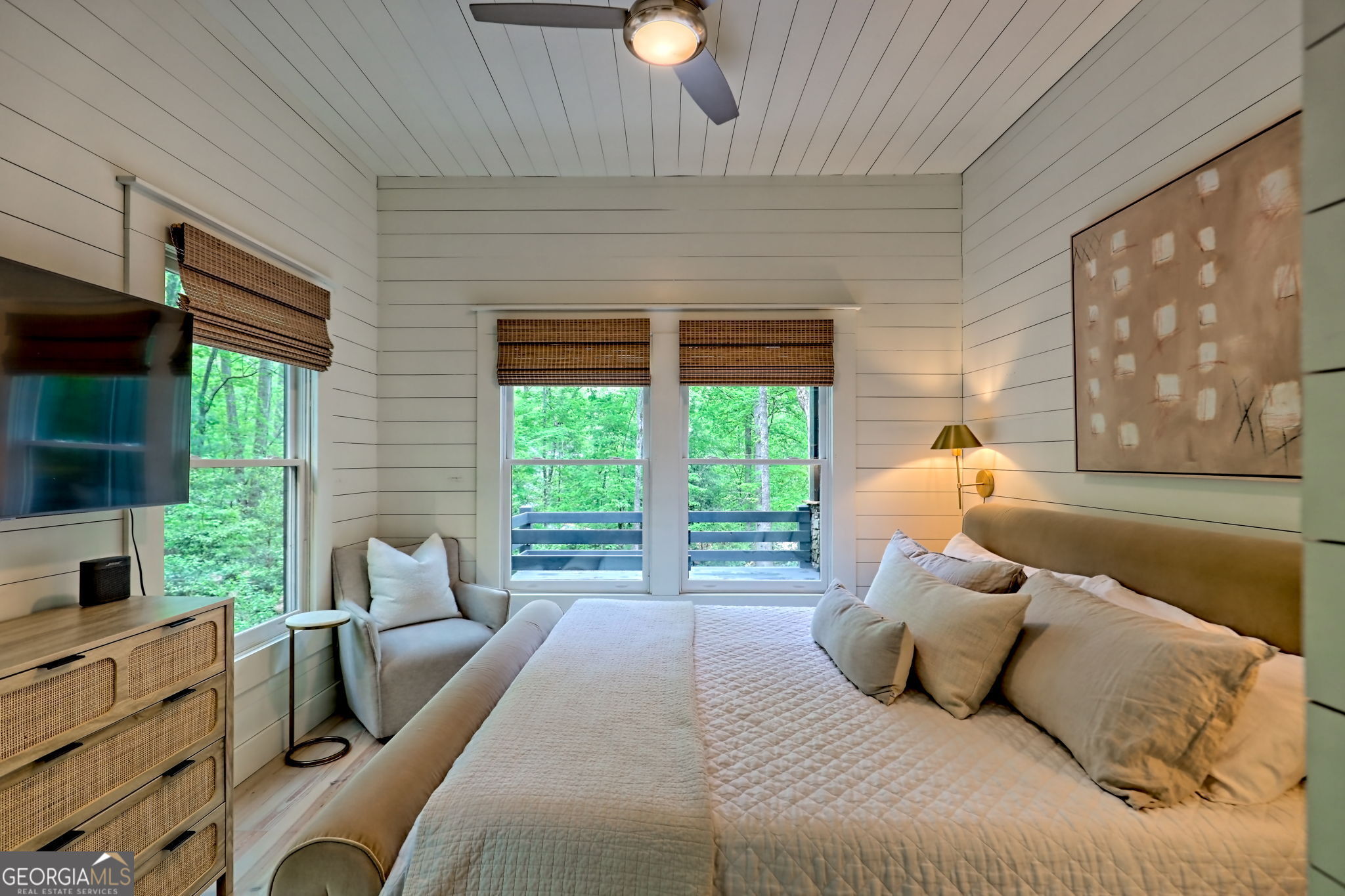 Clayton, Georgia 30525, United States, 5 Bedrooms Bedrooms, ,4 BathroomsBathrooms,Residential,Pending,126259