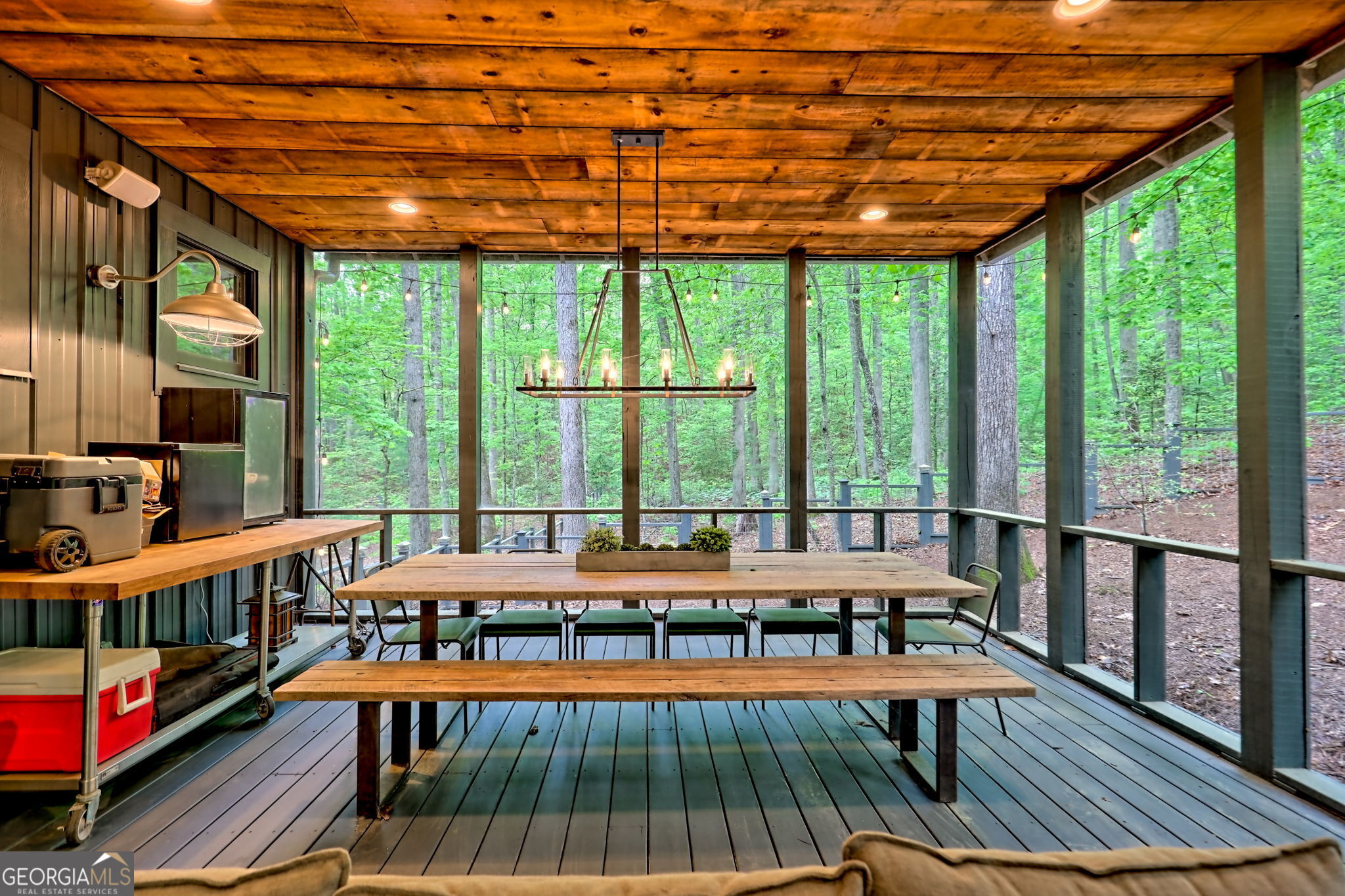 Clayton, Georgia 30525, United States, 5 Bedrooms Bedrooms, ,4 BathroomsBathrooms,Residential,Pending,126259