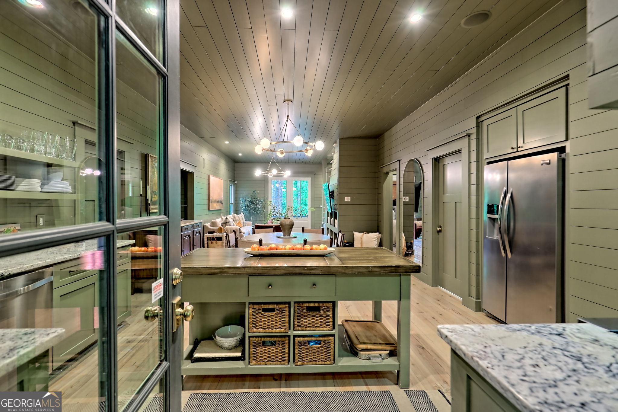 Clayton, Georgia 30525, United States, 5 Bedrooms Bedrooms, ,4 BathroomsBathrooms,Residential,Pending,126259