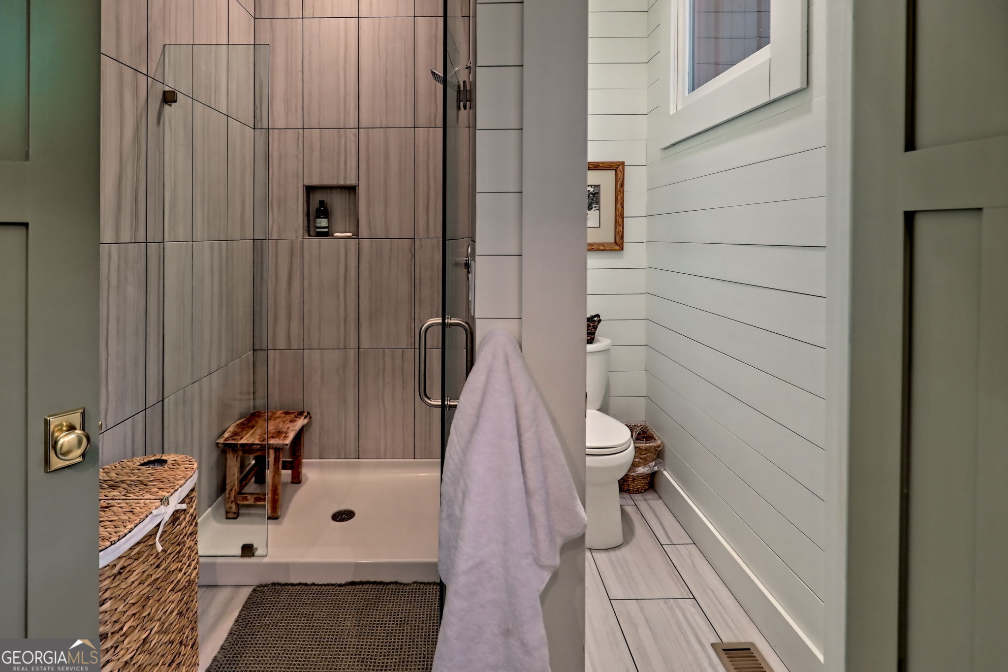 Clayton, Georgia 30525, United States, 5 Bedrooms Bedrooms, ,4 BathroomsBathrooms,Residential,Pending,126259