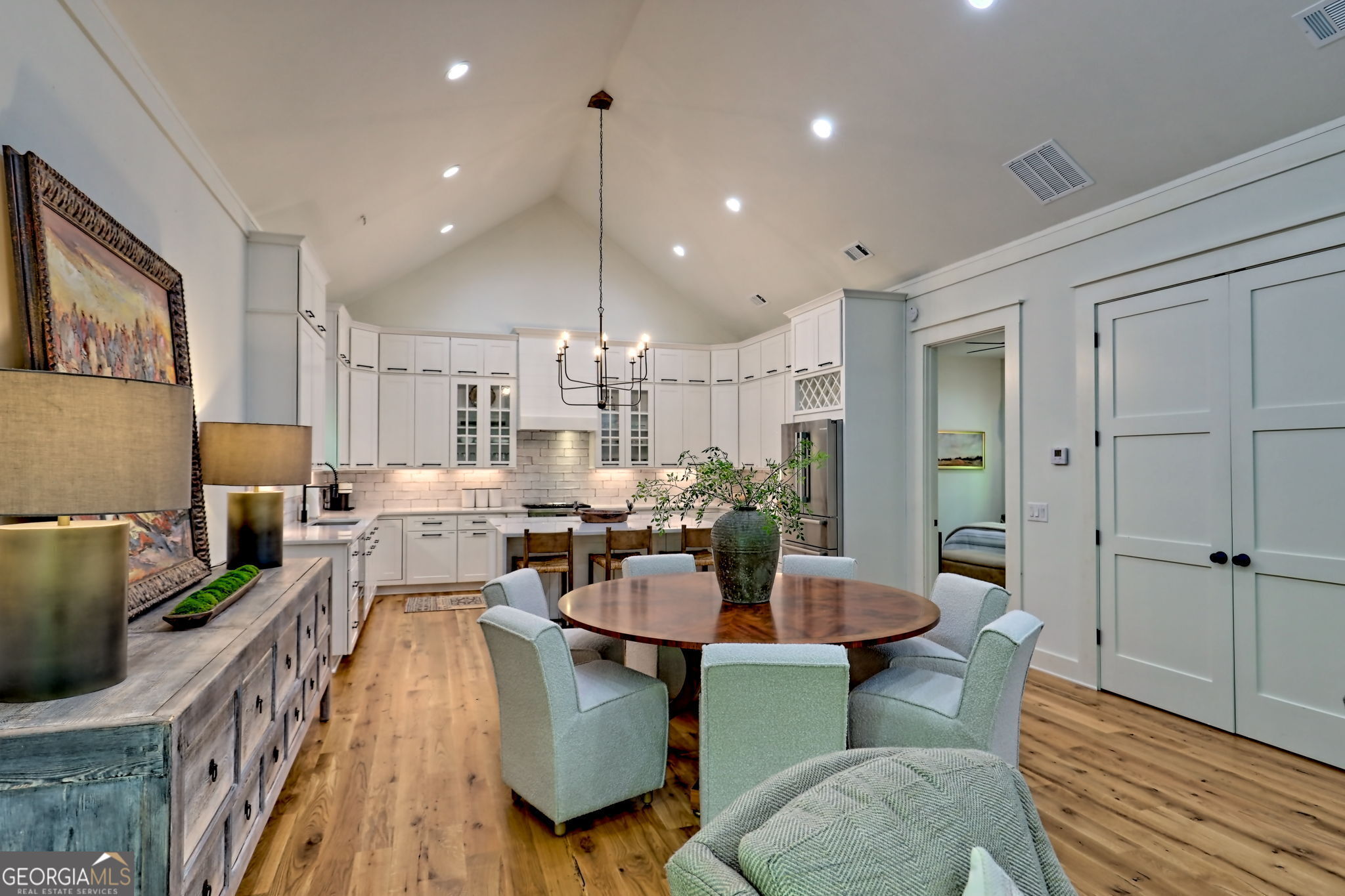 Clayton, Georgia 30525, United States, 5 Bedrooms Bedrooms, ,4 BathroomsBathrooms,Residential,Pending,126259