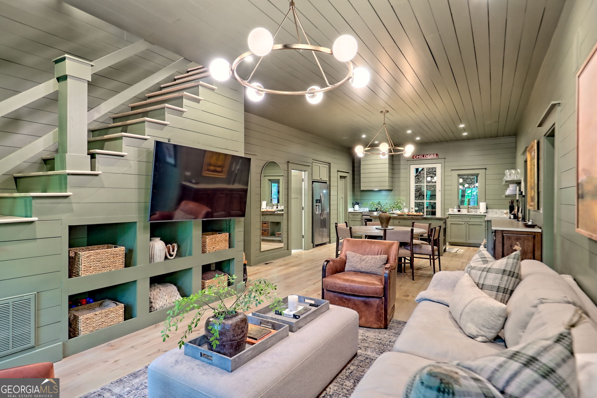 Clayton, Georgia 30525, United States, 5 Bedrooms Bedrooms, ,4 BathroomsBathrooms,Residential,Pending,126259