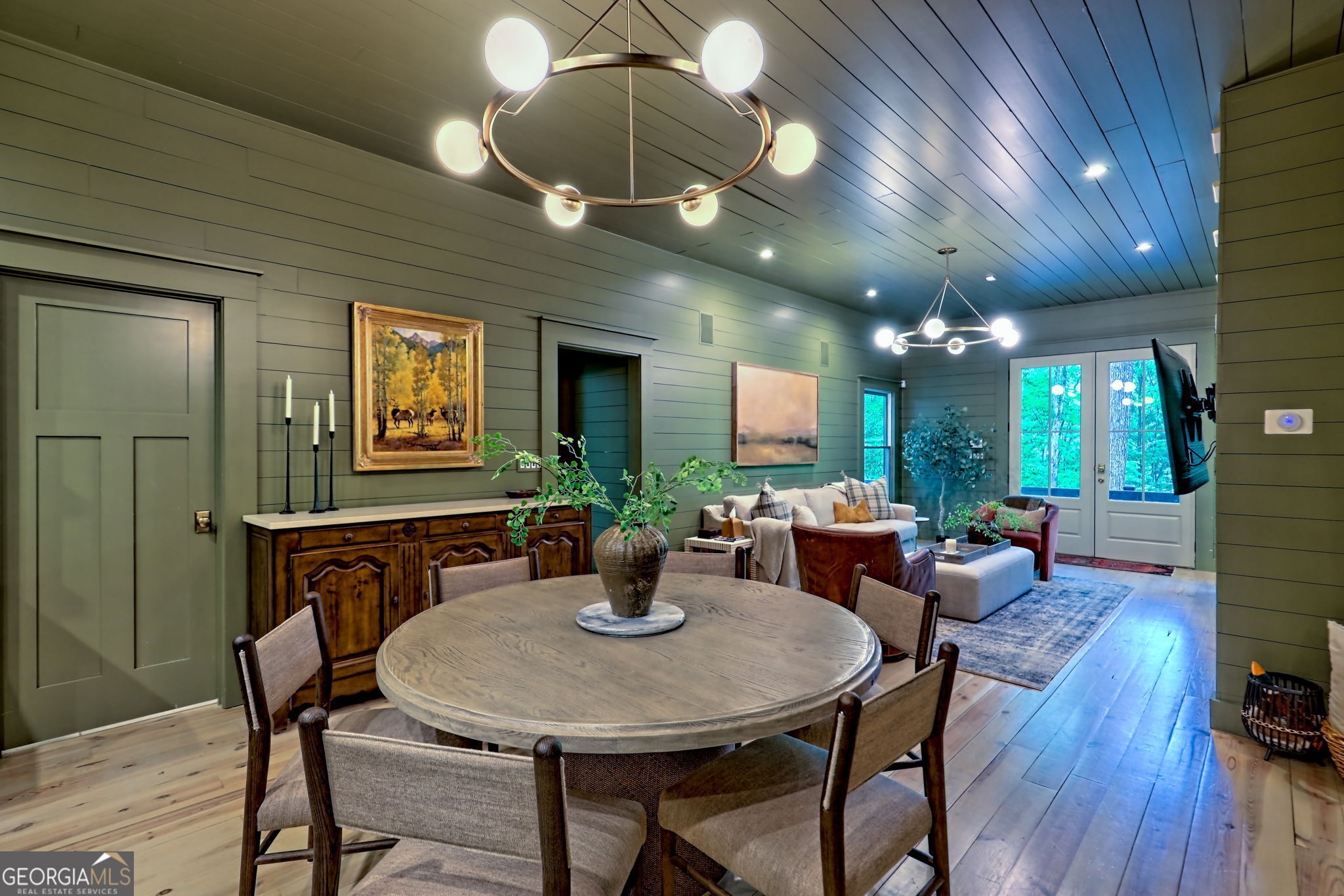 Clayton, Georgia 30525, United States, 5 Bedrooms Bedrooms, ,4 BathroomsBathrooms,Residential,Pending,126259