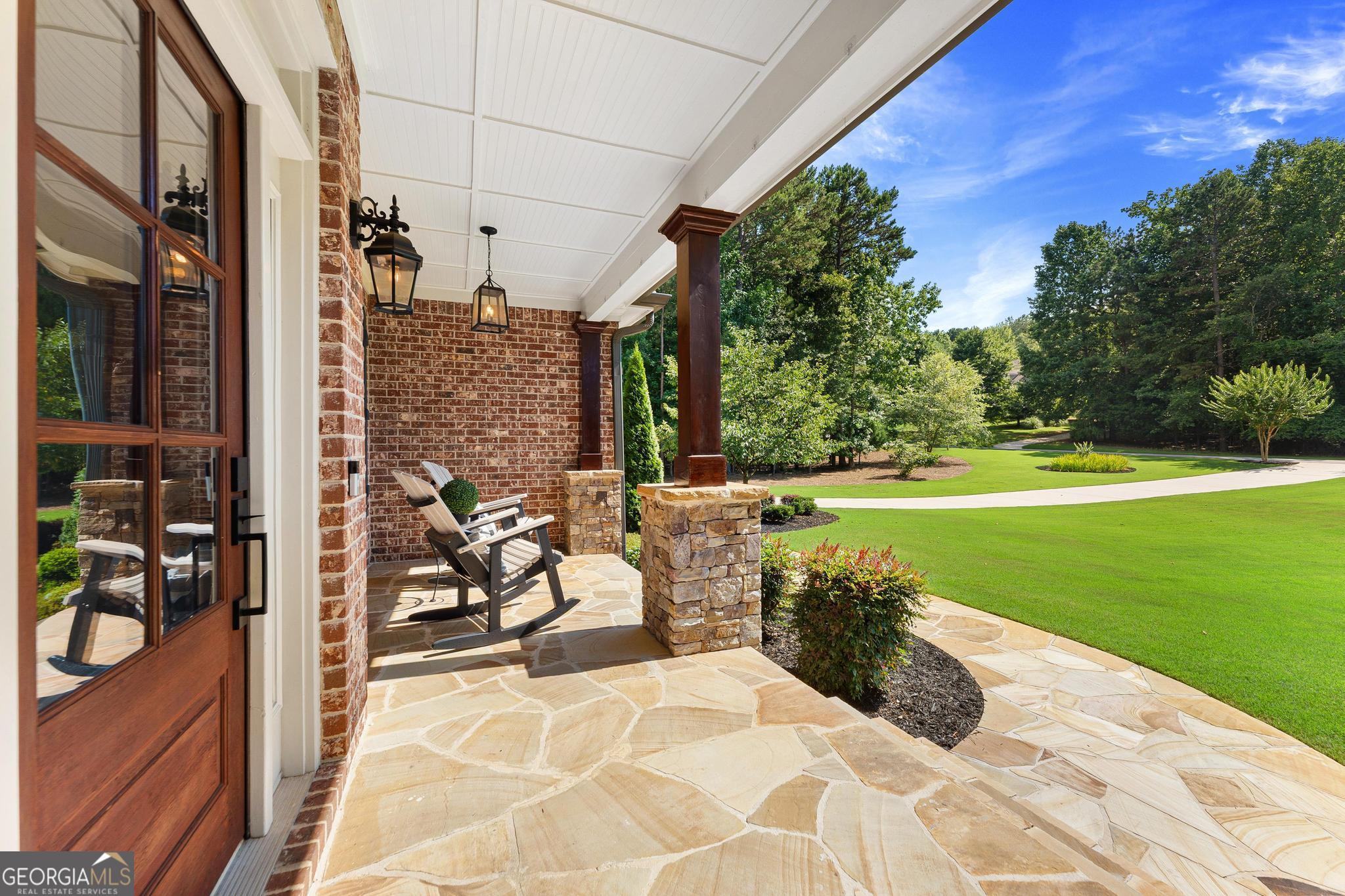 1127 Antrim Glen DR
