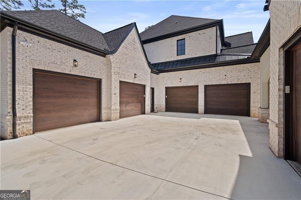 292 Traditions DR
