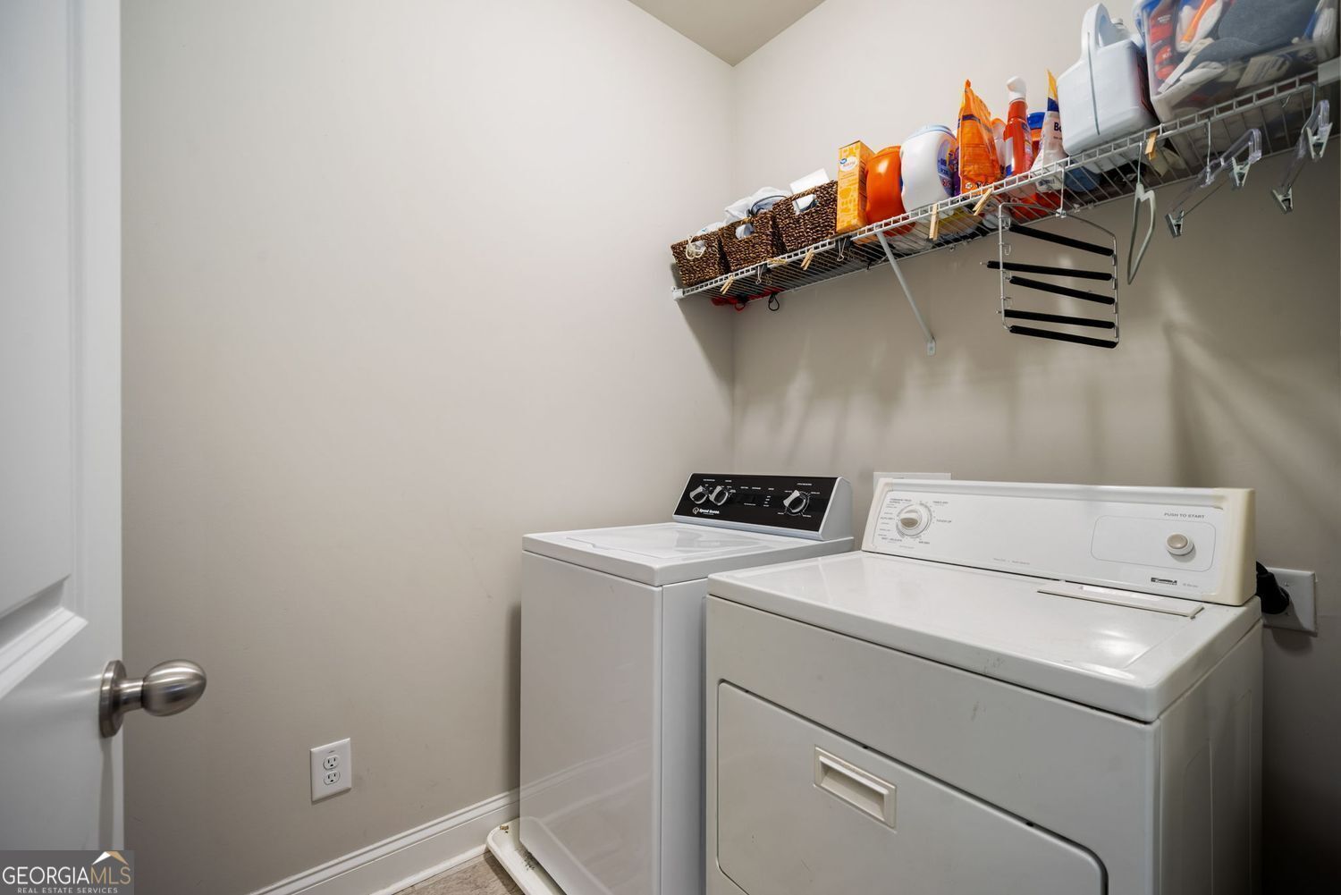 Buford, Georgia 30519, United States, 5 Bedrooms Bedrooms, ,4 BathroomsBathrooms,Residential,Active,174907