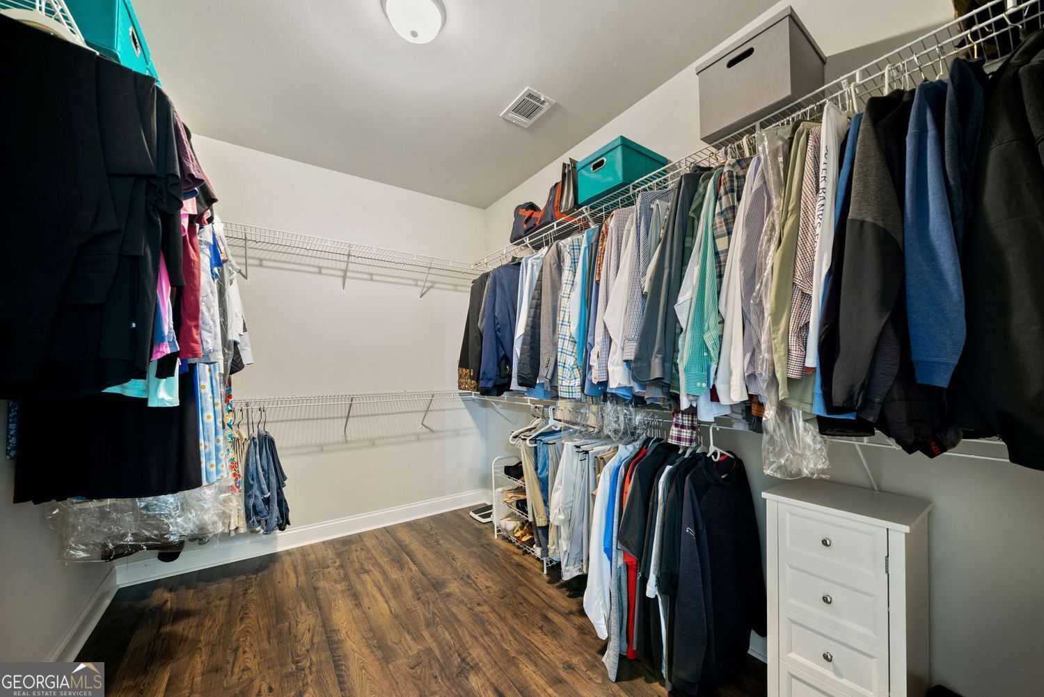 Buford, Georgia 30519, United States, 5 Bedrooms Bedrooms, ,4 BathroomsBathrooms,Residential,Active,174907