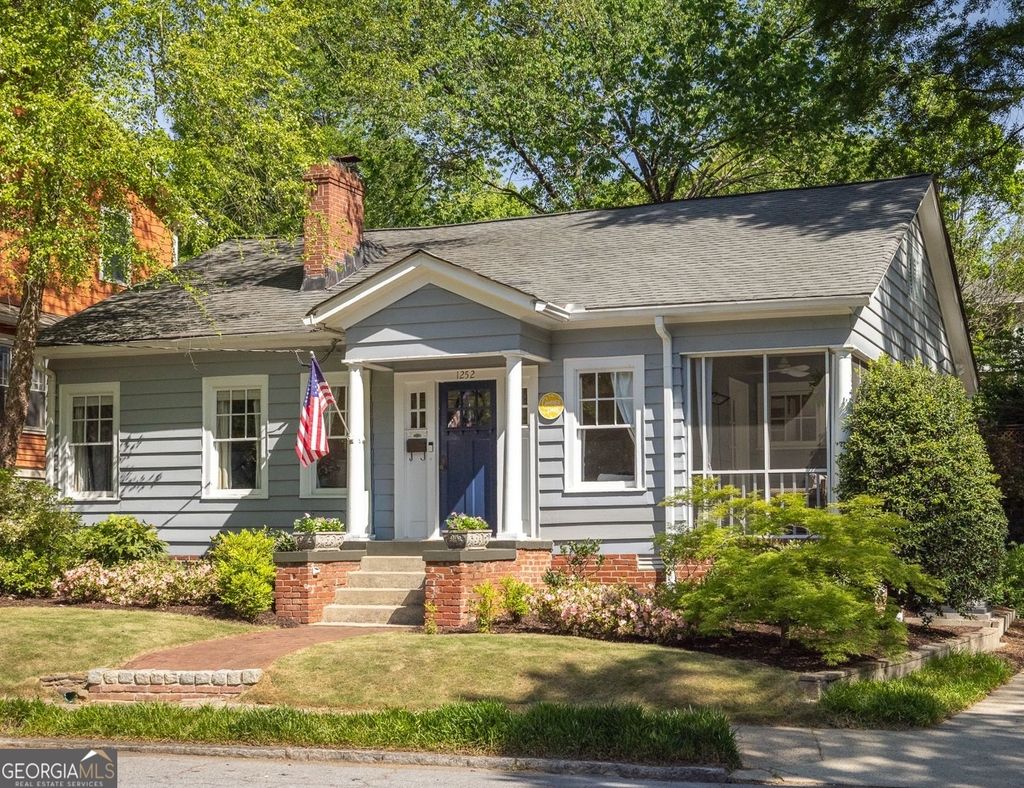 Photo of 1252 Mansfield Avenue NE, Atlanta, GA 30307 (MLS # 10734264)